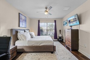 4 Schlafzimmer, Bügeleisen/Bügelbrett, WLAN, Bettwäsche