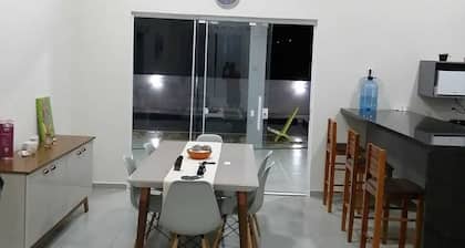 Beautiful house, new, spacious and with a swimming pool!