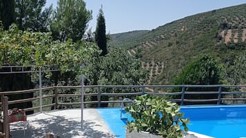Utomhuspool