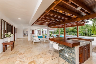 Luxurious Casa de Campo Villa for up to 12 people