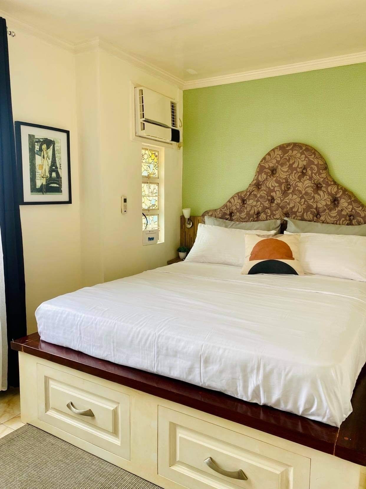 4 chambres, fer et planche à repasser, Wi-Fi gratuit, draps fournis