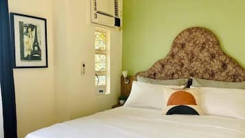 4 chambres, fer et planche à repasser, Wi-Fi gratuit, draps fournis