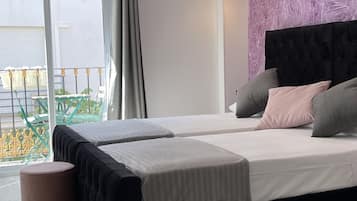 Hypo-allergenic bedding, free WiFi, bed sheets