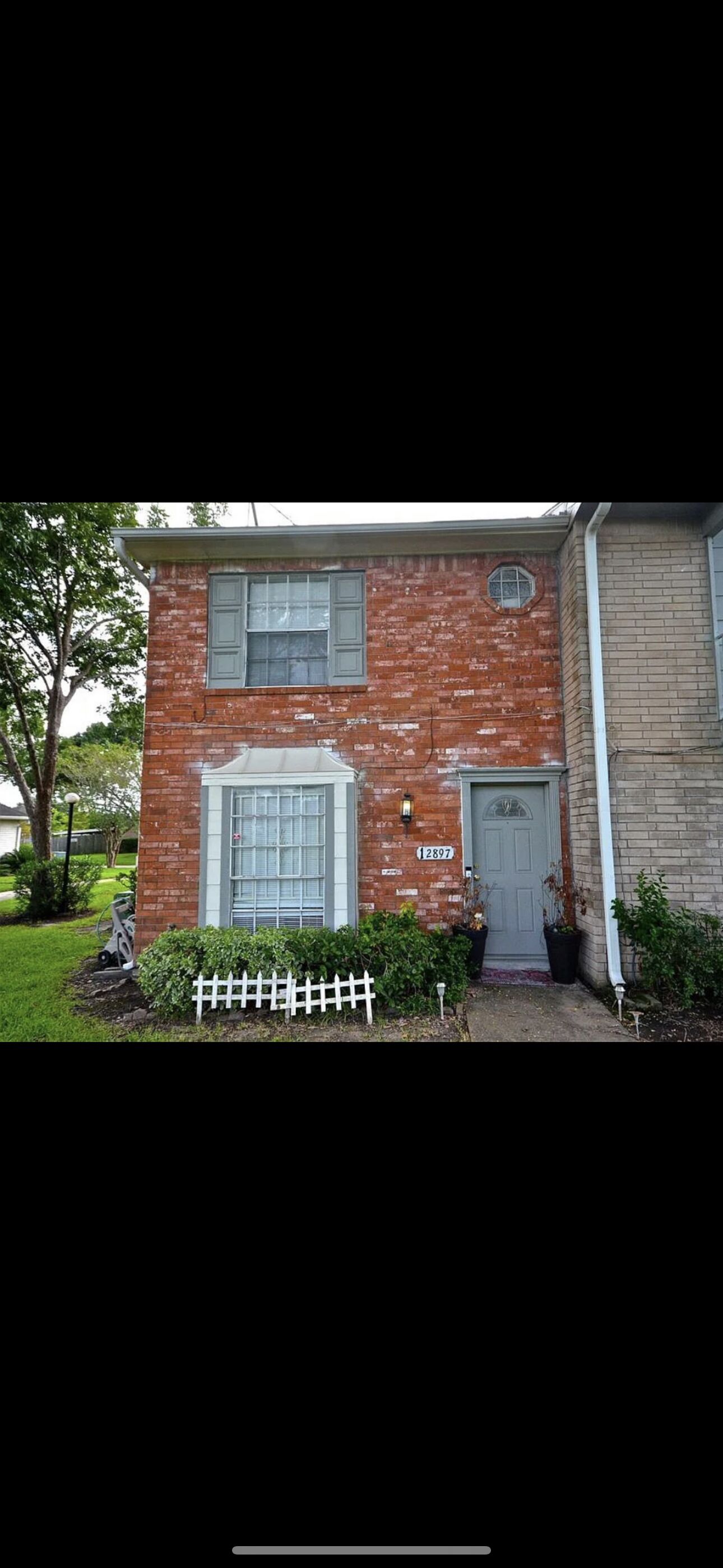 Marilyn Monroe cozy townhome