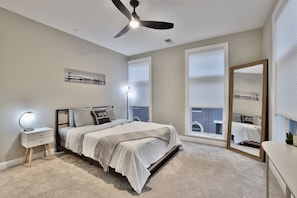 1 dormitorio, escritorio, tabla de planchar con plancha y wifi gratis