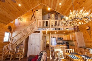 Interior - Beautiful ADK Getaway! Trail 4 and Lake Access!  Weekly Discount Available (Old Forge)
