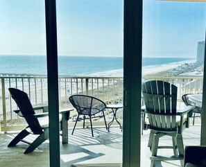 Interior - CALYPSO 3-1004 FREE BEACHSETUPS! -Romantic OceanView from Mermaid’s King Bed! (Panama City Beach)
