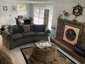 Smart TV, DVD player, books