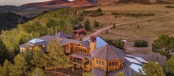 Majestic Mountain Escape