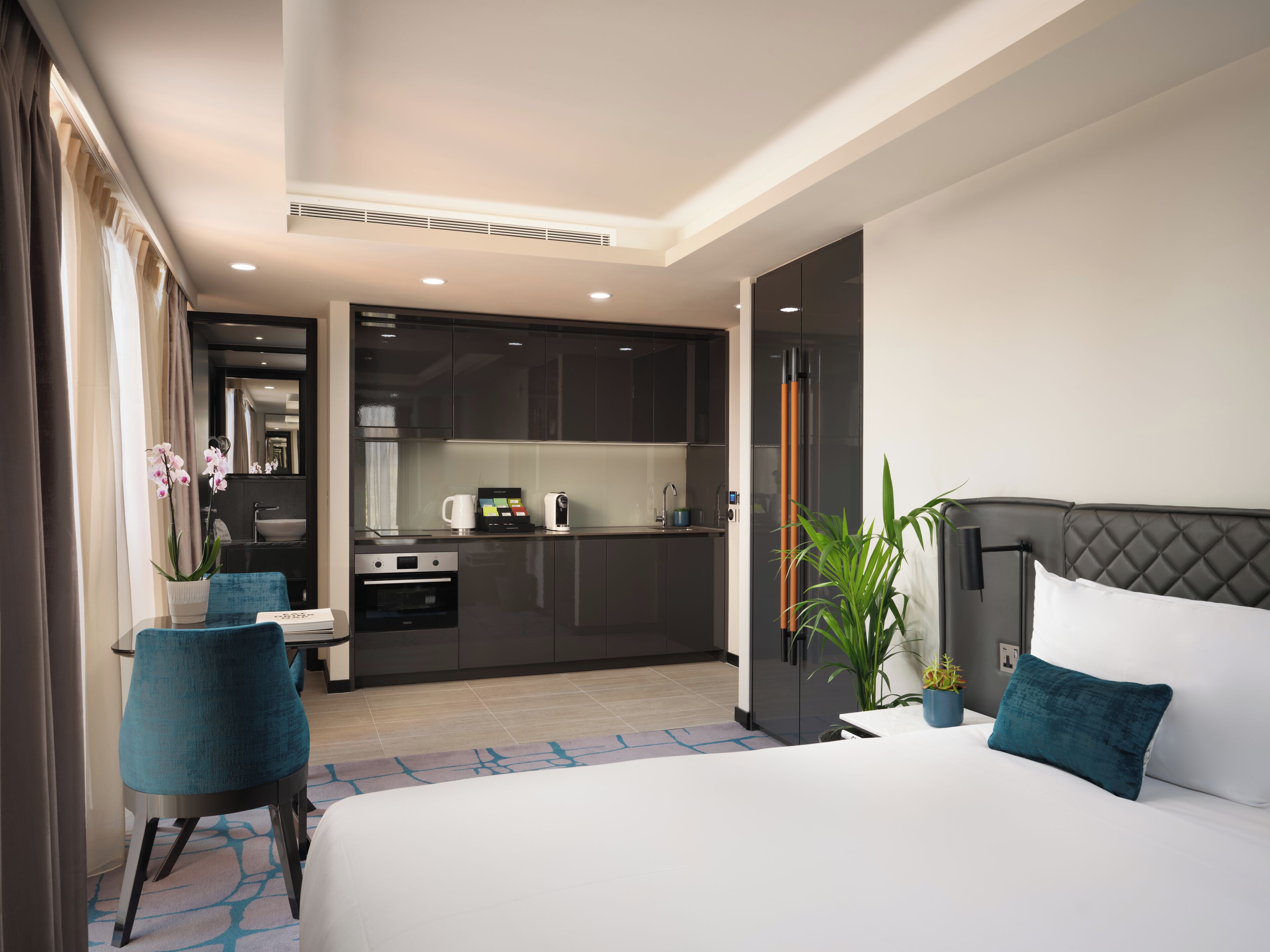 Photo - Dao by Dorsett West London