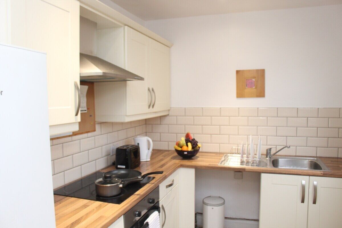 Fridge, microwave, oven, toaster