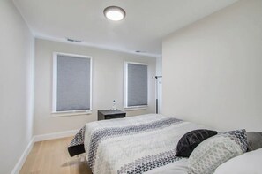 3 bedrooms, iron/ironing board, travel crib, free WiFi