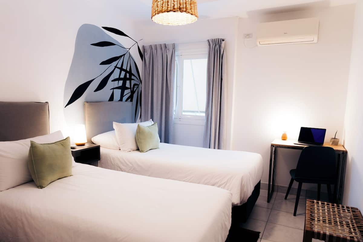 Wifi gratis y ropa de cama