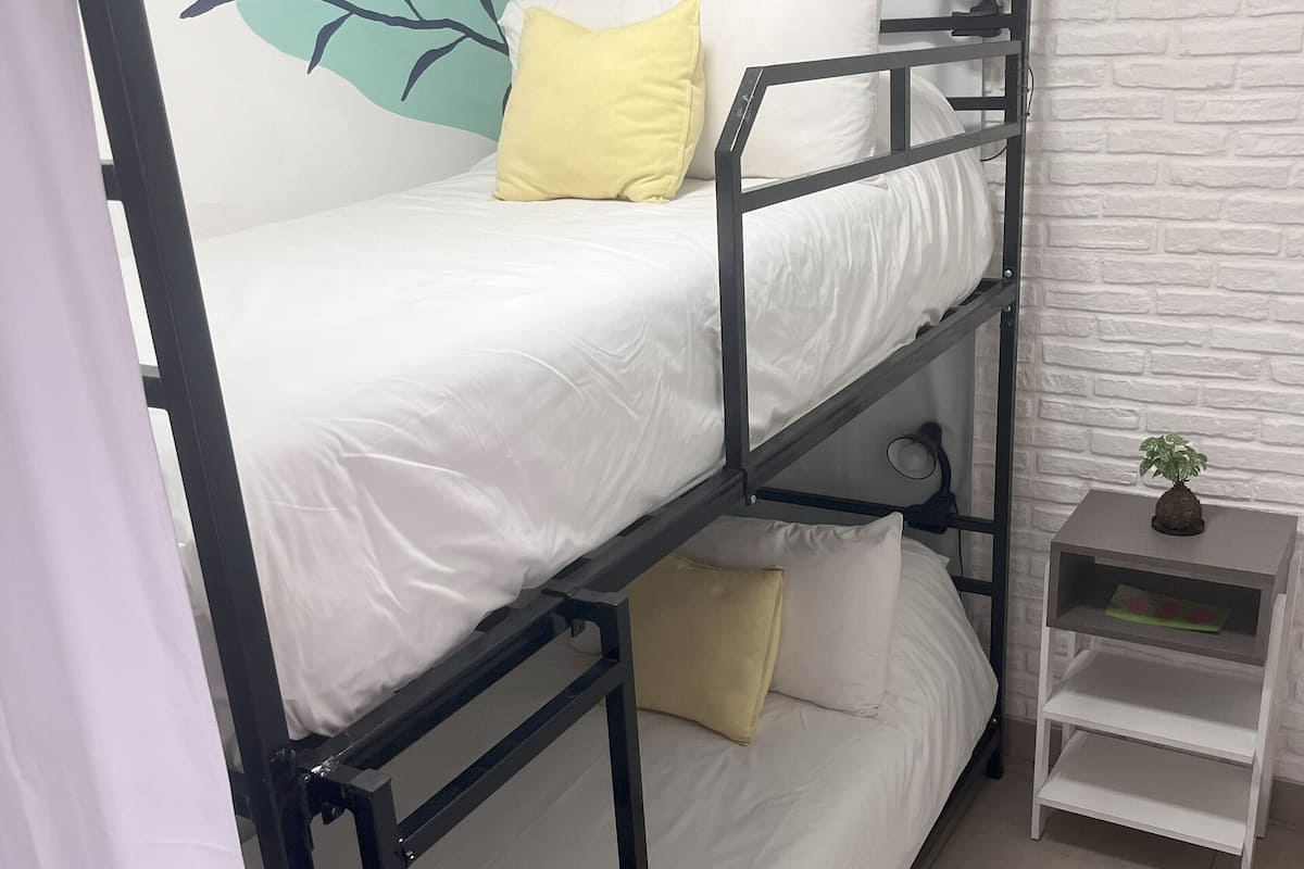 Compact Room (Twin), Private Bathroom | Wifi gratis y ropa de cama