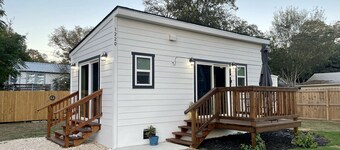 Casita Blanca - tiny house in the heart of Kerrville