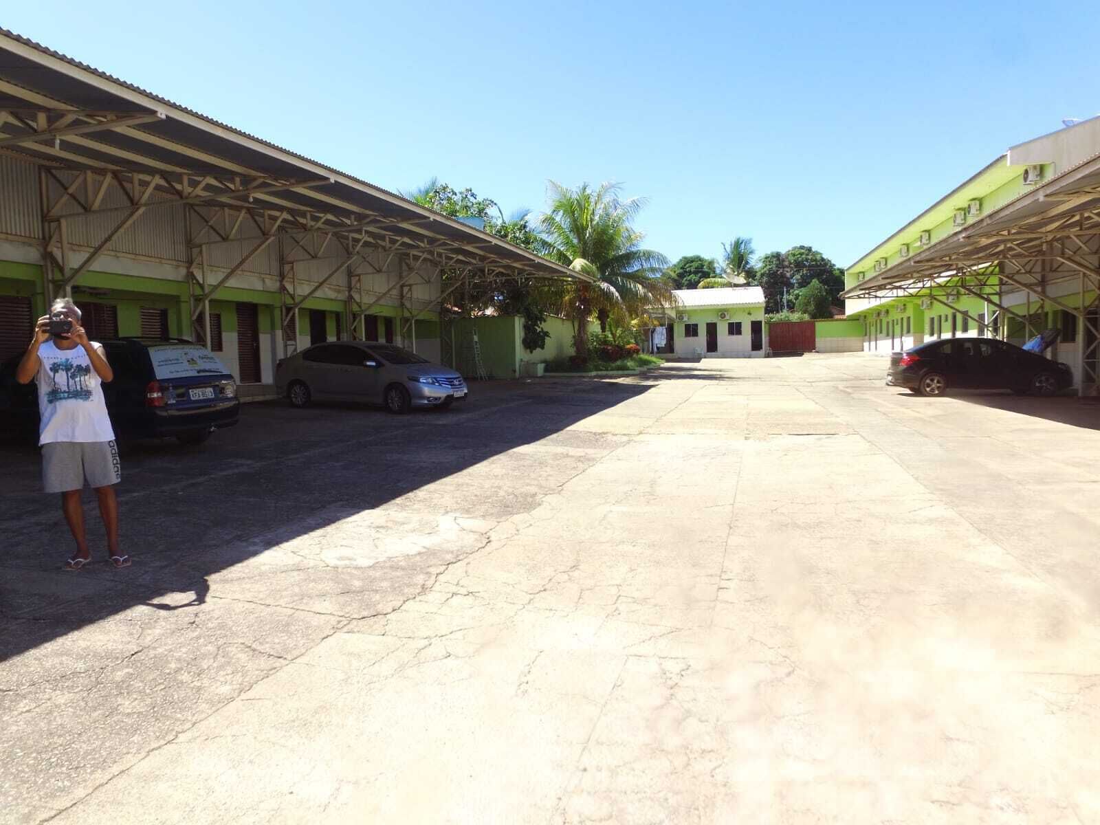 Parcheggio non assistito gratuito