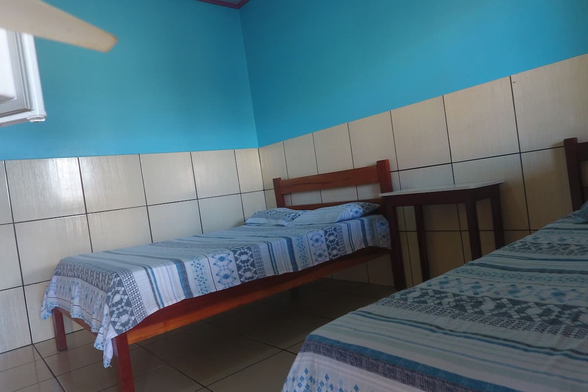 Minibar, Wi-Fi gratuit, draps fournis