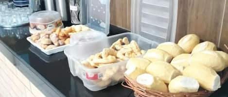 Tägliches inbegriffenes Frühstücksbuffet