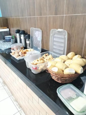 Desayuno buffet incluido todos los días