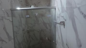 Superior Double or Twin Room | Minibar, free WiFi, bed sheets