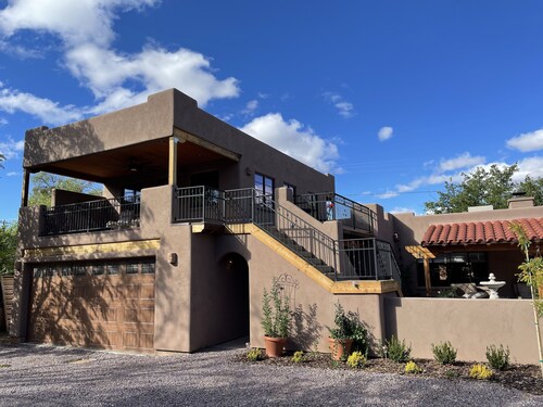 SEDONA: Studio/Loft in desirable West Sedona.