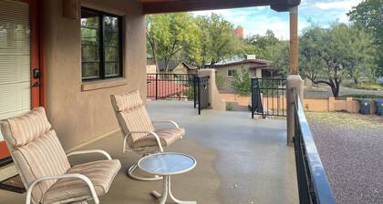 SEDONA: Studio/Loft in desirable West Sedona.