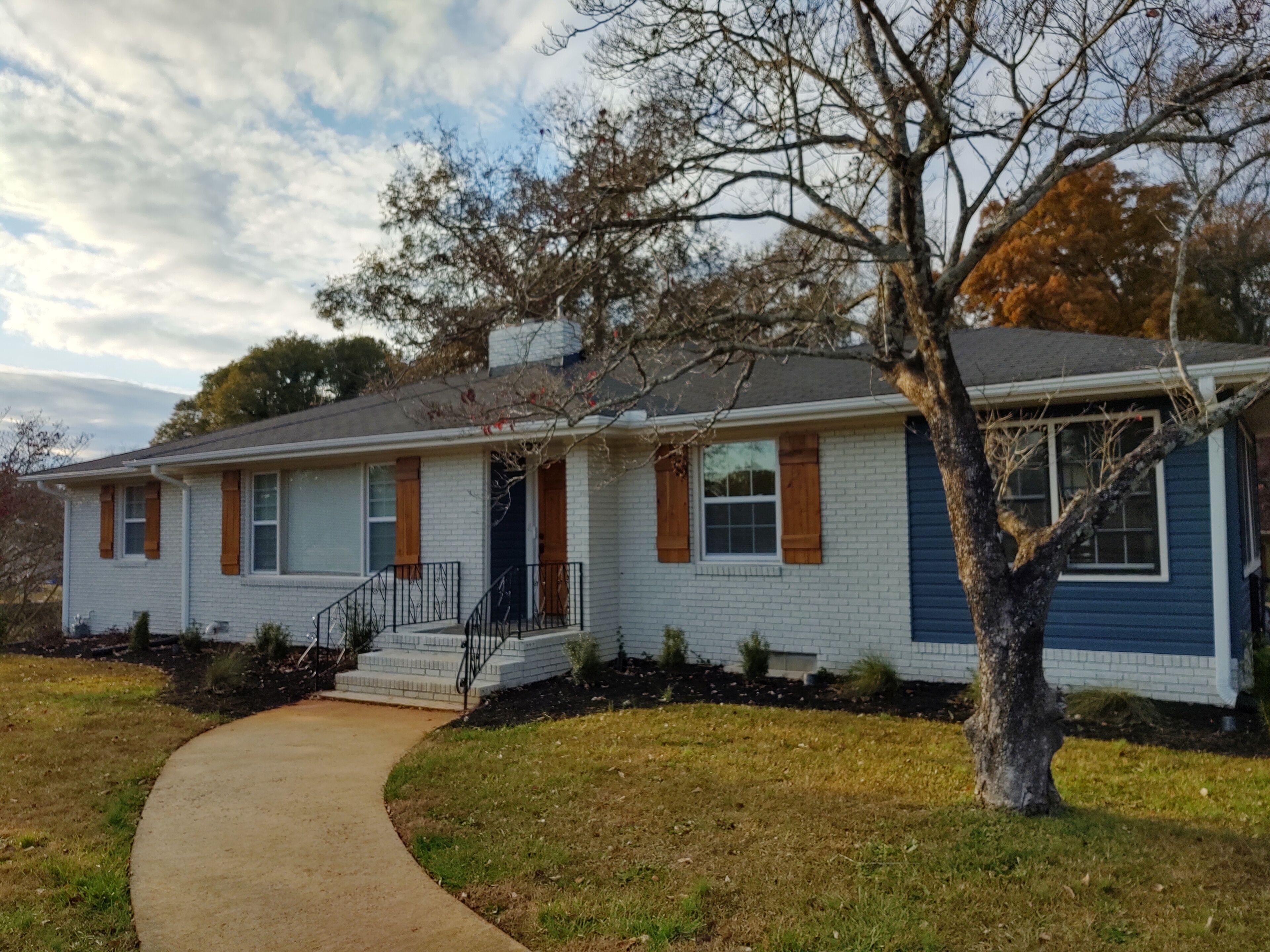 "Grandma's Farmhouse" near downtown Greenville/Hospital