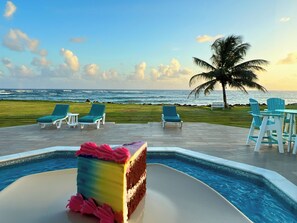Outdoor pool - Newly Renovated Luxury Waterfront Villa cluster with magnificent ocean views! (lowlands)