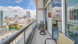 Property grounds - Downtown Luxury Miami High-rise Apartment (Miami)