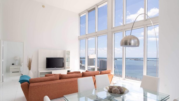 Interior - Downtown Luxury Miami High-rise Apartment (Miami)