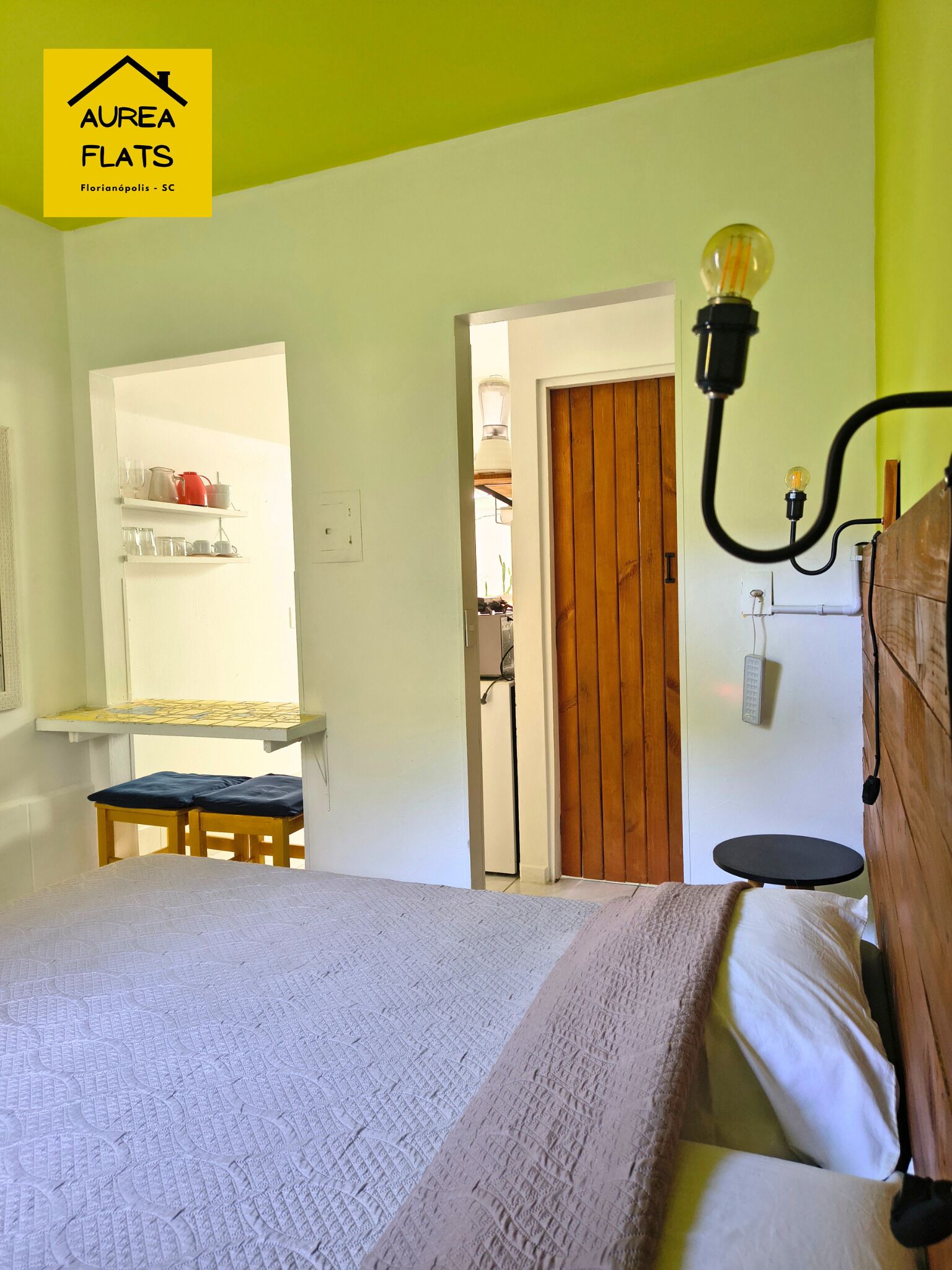 Basic Studio | In-room safe, laptop workspace, blackout drapes, iron/ironing board