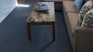   客廳