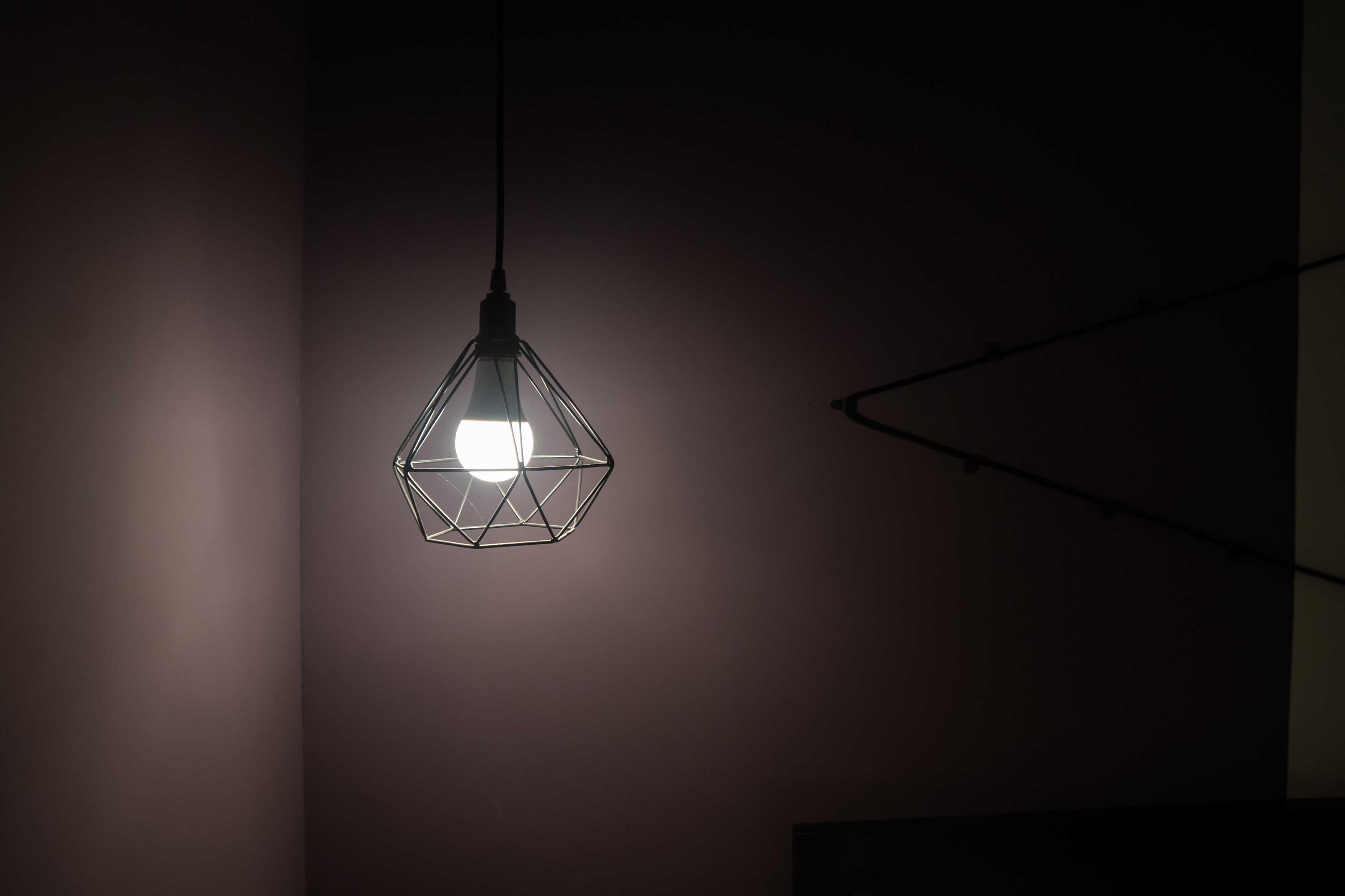 1 bedroom, desk, laptop workspace, soundproofing