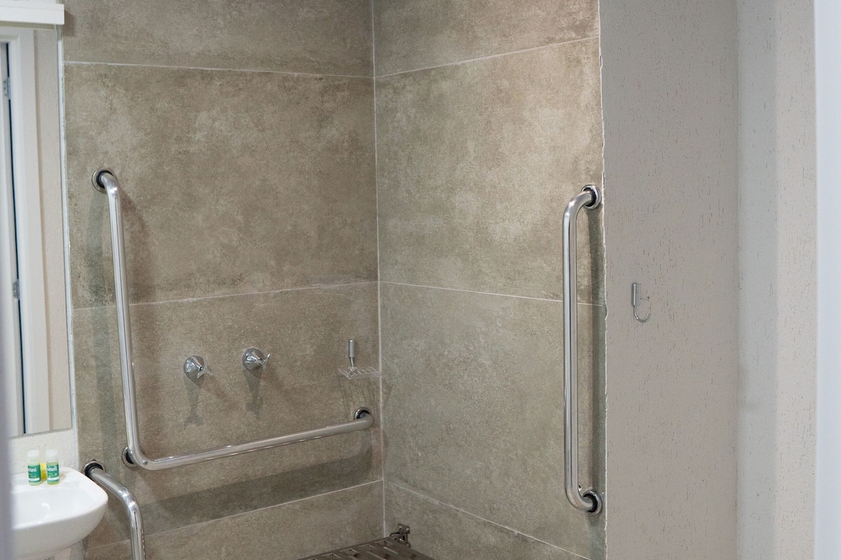 design double room | bathroom | towels