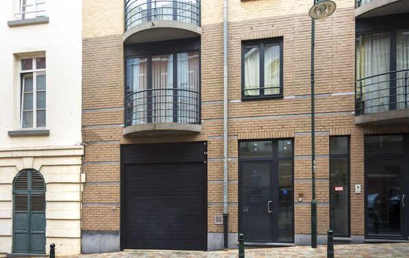 Exterior - Brussels Center Design Residence (Brussels)