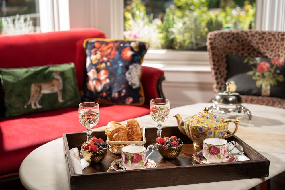 The Harrison Chambers of Distinction by null