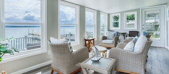 Petit Retreat: The sweetest place on the Lake!