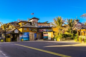 Exterior - Waterview Condo at Bradley on the Bay w/ Shared Pool, AC, WiFi & Kitchen (Ocean City)