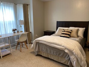 3 chambres, bureau, fer et planche à repasser, Wi-Fi gratuit