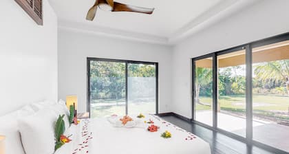 Off-grid oasis with private pool, patio, grill & partial AC