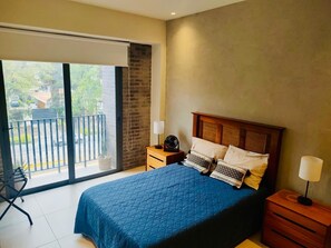 2 bedrooms, iron/ironing board, travel crib, free WiFi