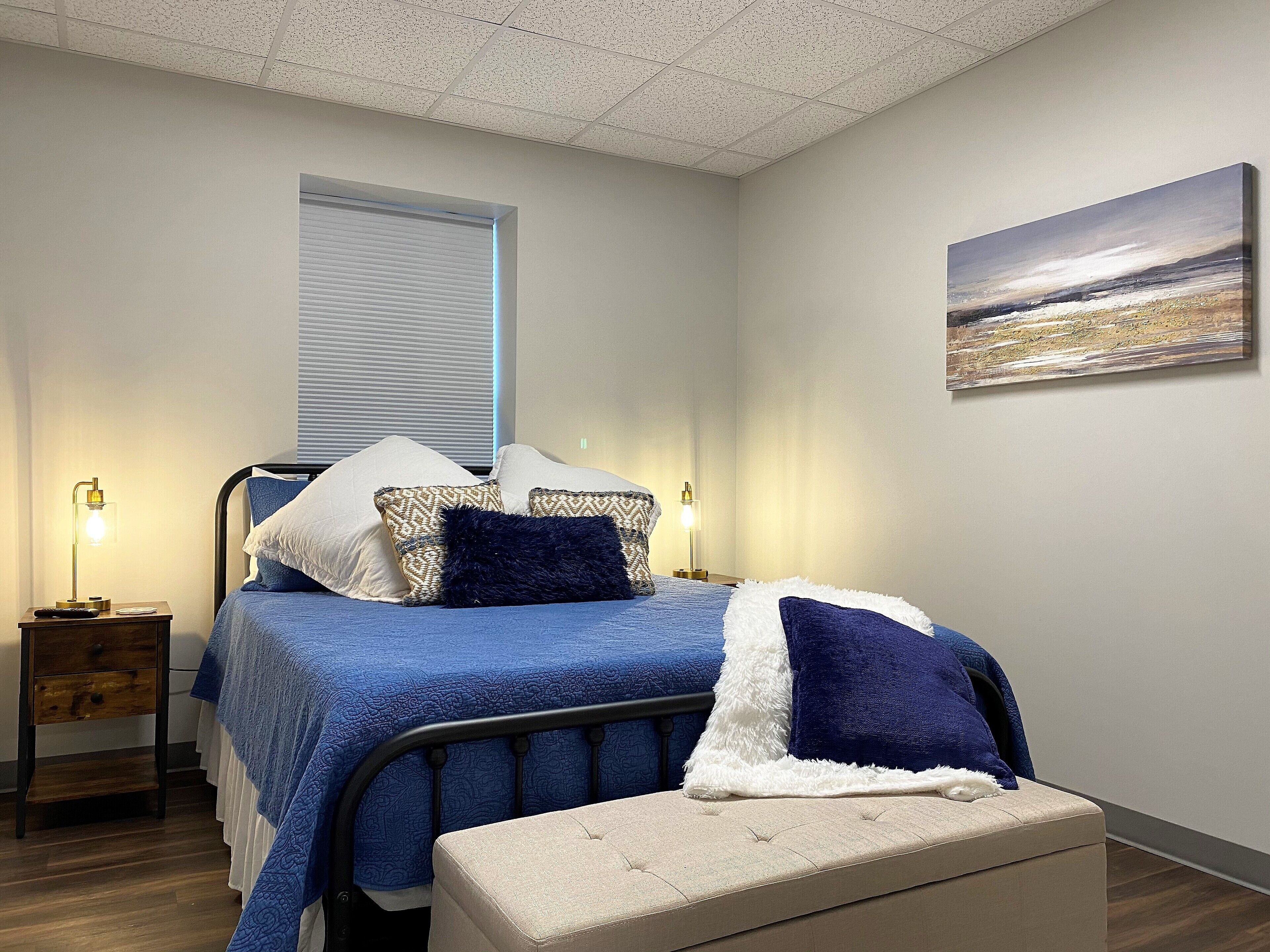 2 bedrooms, desk, iron/ironing board, free WiFi