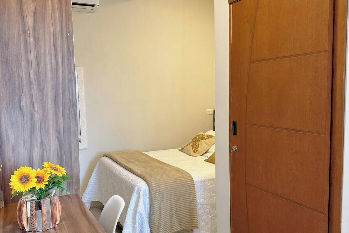 Economy Twin Room