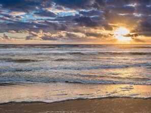 Una spiaggia nelle vicinanze