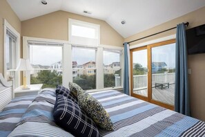 6 camere, ferro/asse da stiro, Wi-Fi, lenzuola