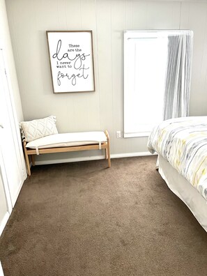 2 bedrooms, iron/ironing board, travel cot, WiFi