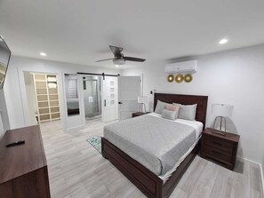 2 bedrooms, in-room safe, iron/ironing board, WiFi