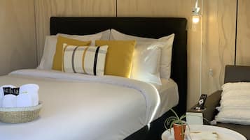 Signature Cabin | Pillow-top beds, free WiFi
