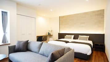 Design Apartment, 2 Bedrooms, Non Smoking | 2 bedrooms, desk, laptop workspace, blackout drapes