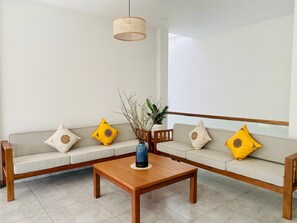 บริเวณนั่งเล่นที่ล็อบบี้